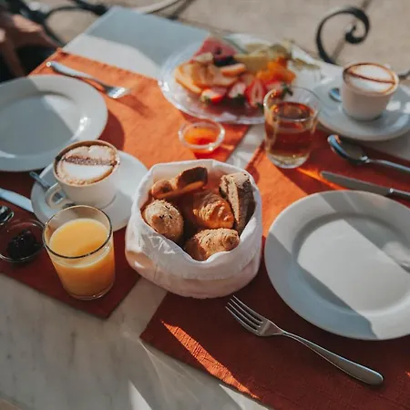 托布勒酒店 酒店